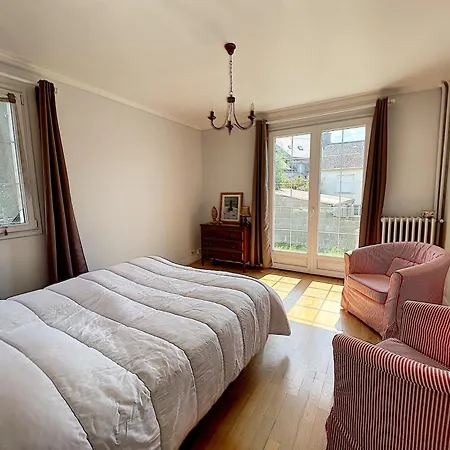 Сasa de vacaciones Maison Avec Jardin Pres De La