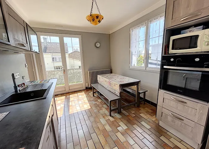 Maison Avec Jardin Près De La - Fr-1-361-560 Donville-les-Bains